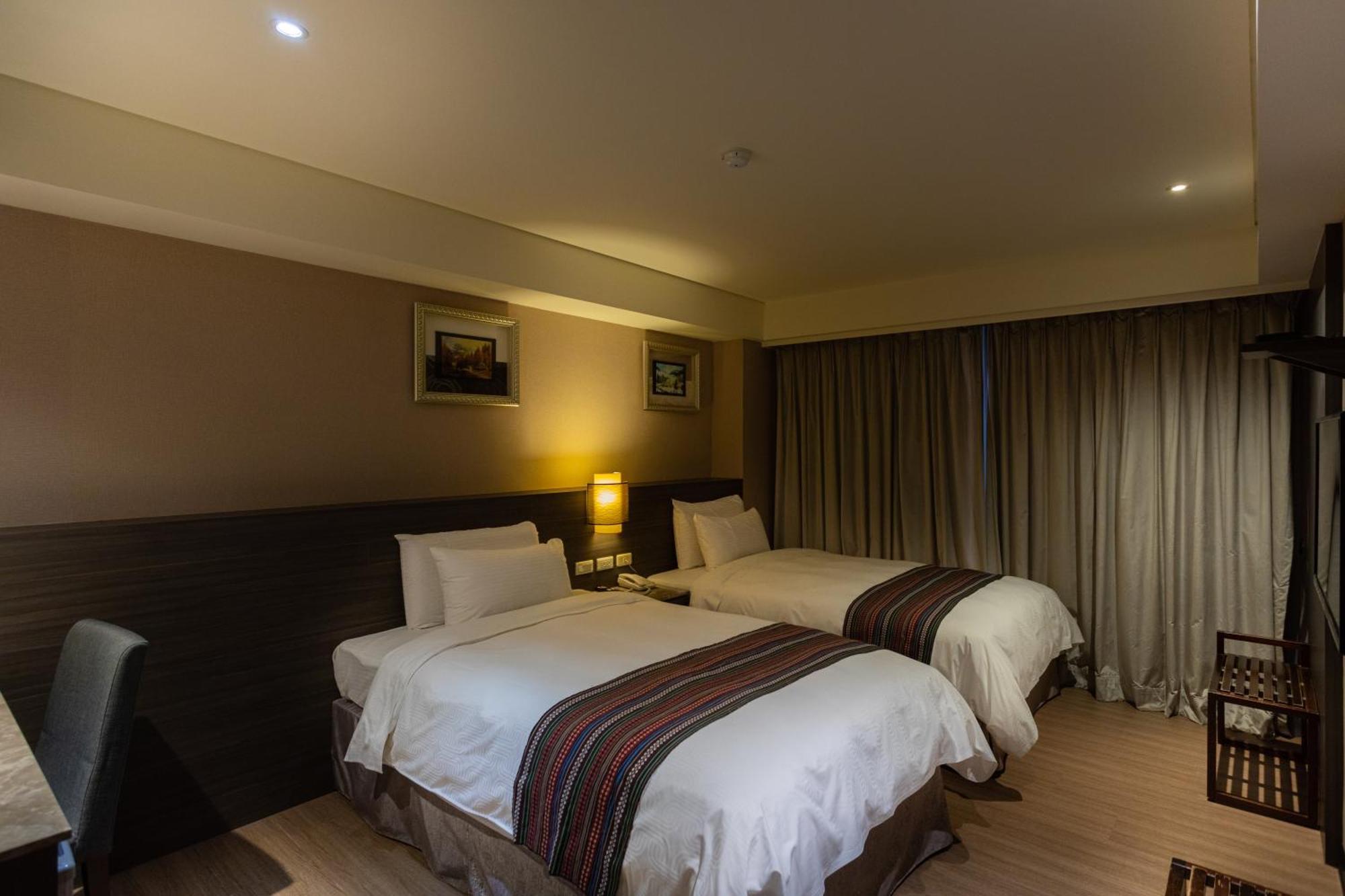 Royal Guest Hotel Tainan Eksteriør billede