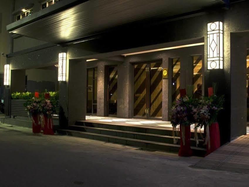 Royal Guest Hotel Tainan Eksteriør billede